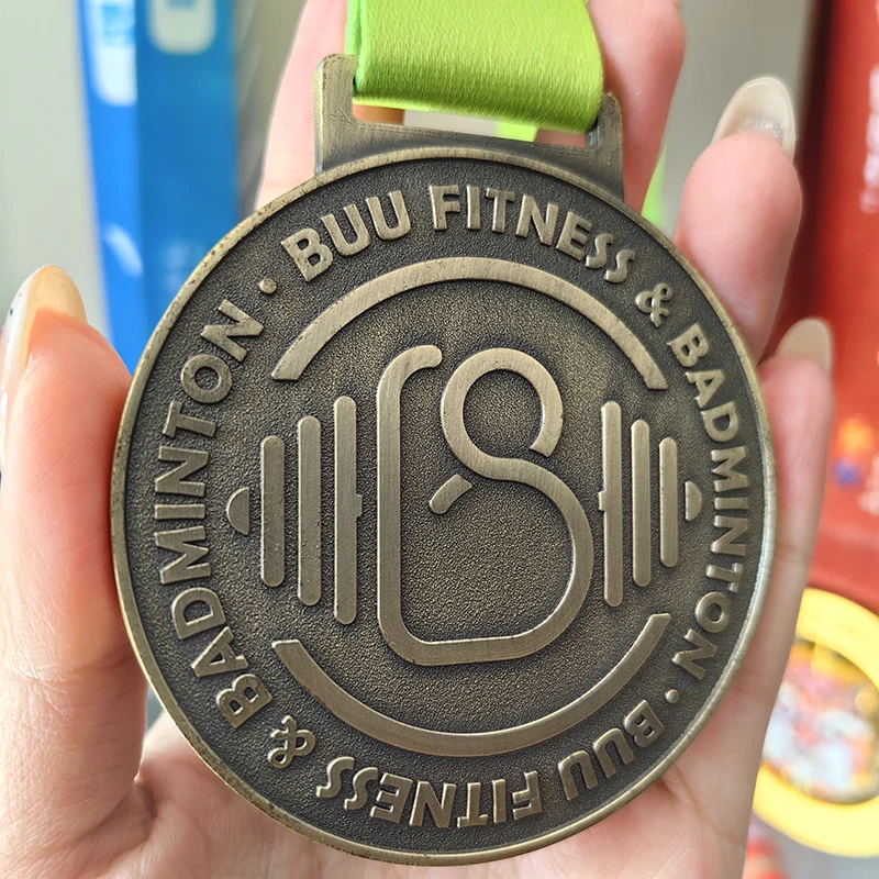 Modern Gold Medal for Marathon Race Running Fitness Bodybuilding Sport Medals with Ribbon Manufactures Award Medals details