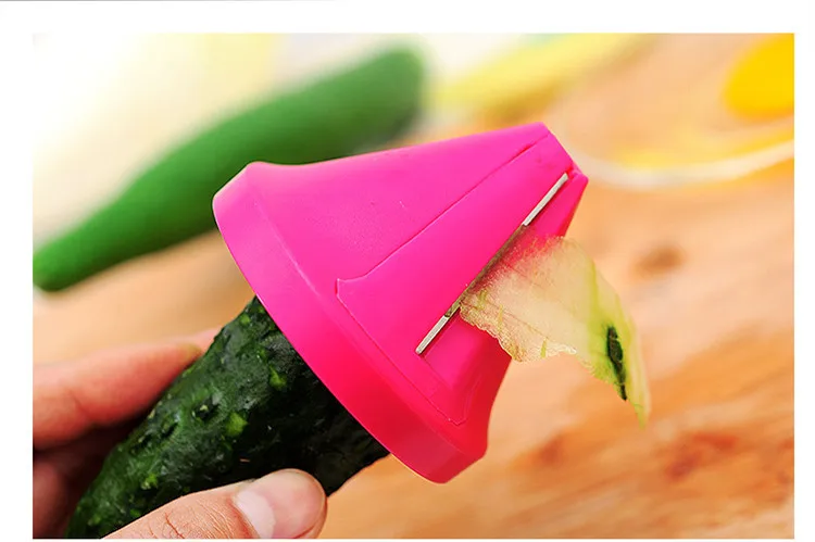 Kitchen Mini Vegetables Spiral Slicer Portable Vegetables Rolling Grater Fruit Paring Knife Manual Carrots Chopper Cutter