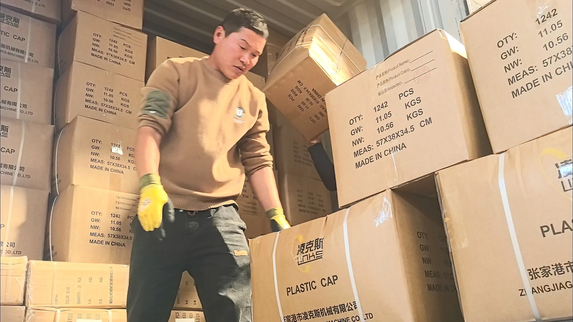 Eco-Friendly Options Recycled Plastic or Bamboo Bottle Handles Sustainable Packaging Upgrade Heavy-Lift Handles manufacture