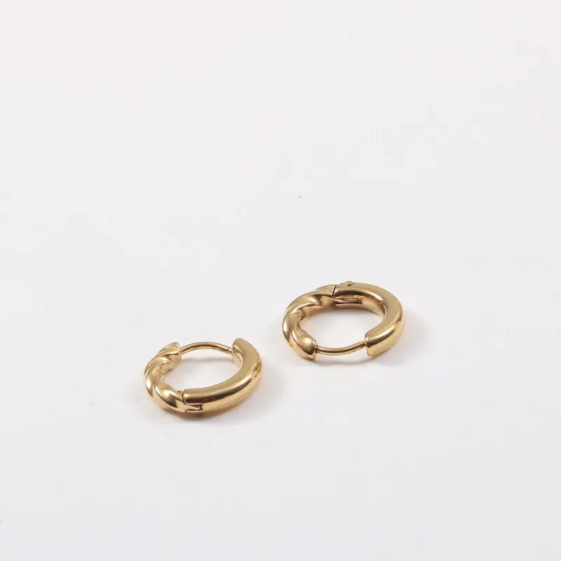 Trendy Earring K Pvd Gold Plated Half Twist C Hoop Earrings Stainless