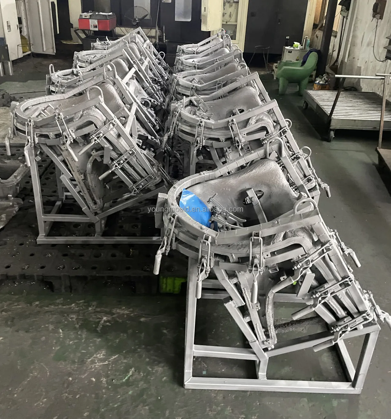 滚塑家具模具定制椅子旋转模具