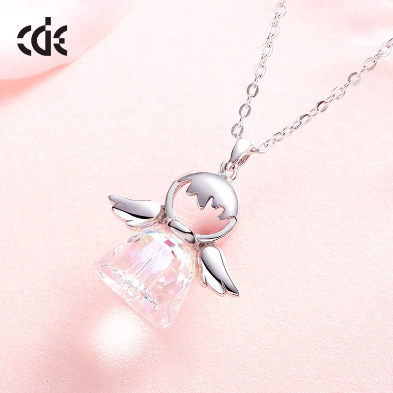 Manufacturer Minimalistic Crystal Fancy Necklace Silver Ladies Fashion Jewellery