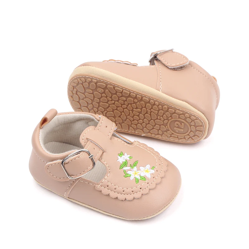 Beautiful Flower Embroidery Soft PU Leather Spring Autumn Baby Toddler Girl Shoes details