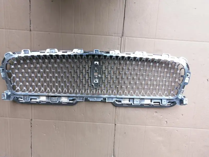 Car Accessories High Type Front Grille Large Stock Car Grills for Lincoln Continental 2018 2019 2020 2021 supplier