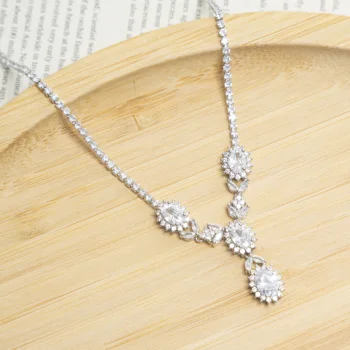 New European And American pendant Necklaces Fashion wedding dress dinner party accessories bridal necklace jewelry