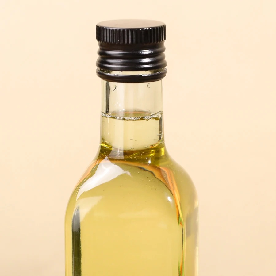 Manufacturer Supply 250ml 500ml Wholesale Empty Olive Oil Bottle Transparent Glass Bottle Cooking Oil Packing Bottle with Lid