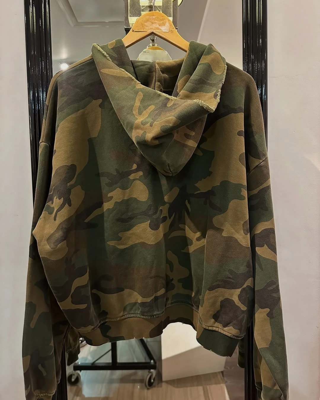 Streetwear Custom Mens Heavyweight Cotton Oversize Hoody Distressed Camouflage Camo Zip up Hoodie Unisex supplier