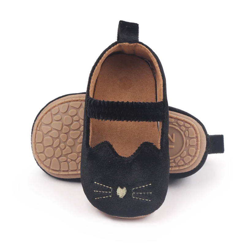New Arriving Spring and Autumn Cartoon Cat Head Soft Bottom Non-slip Baby Prewalker Shoes manufacture