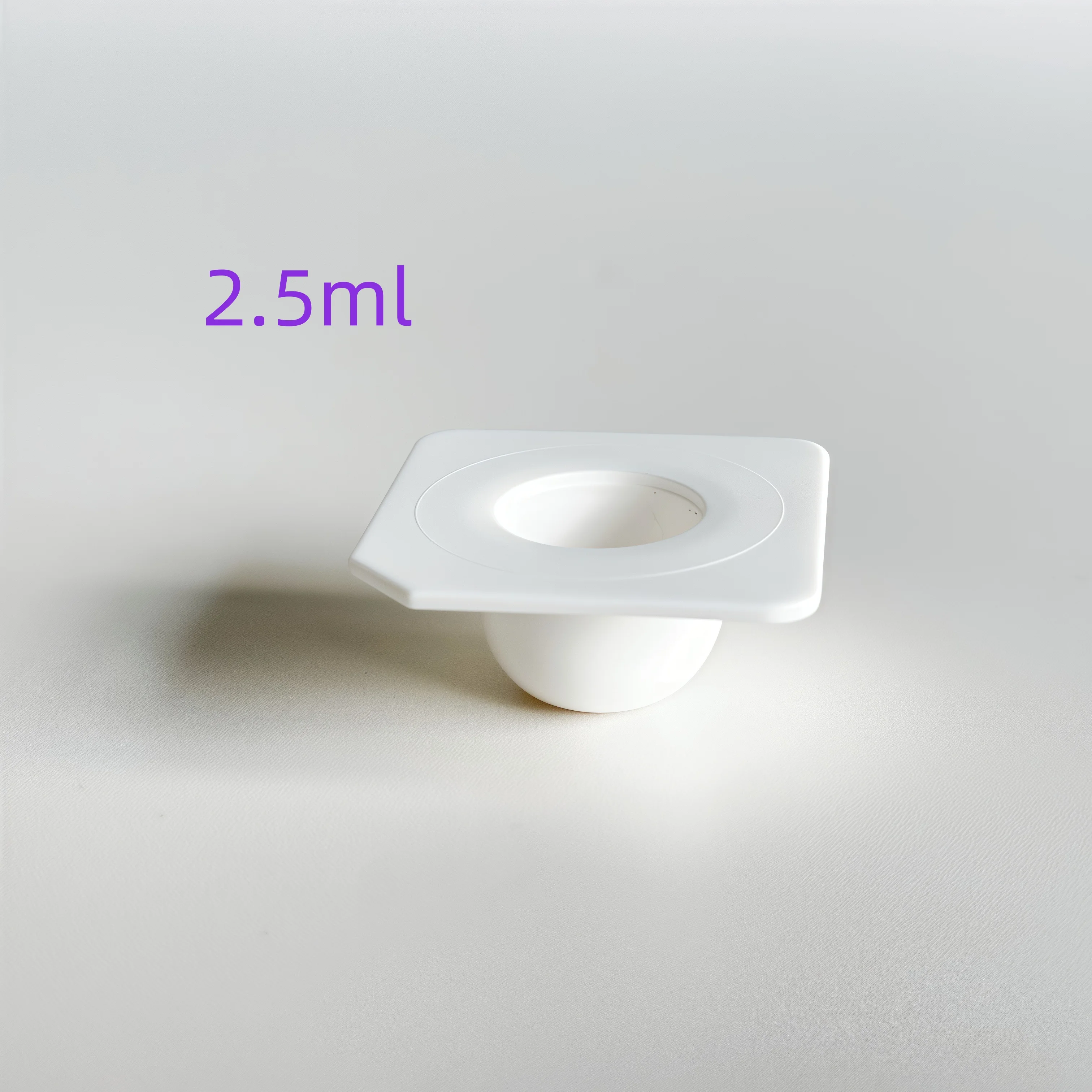 Disposable 2.5ml Plastic PP Cup with Aluminum Foil Lid for Cosmetic Use in 36.5*36.5*1.7mm Diameter