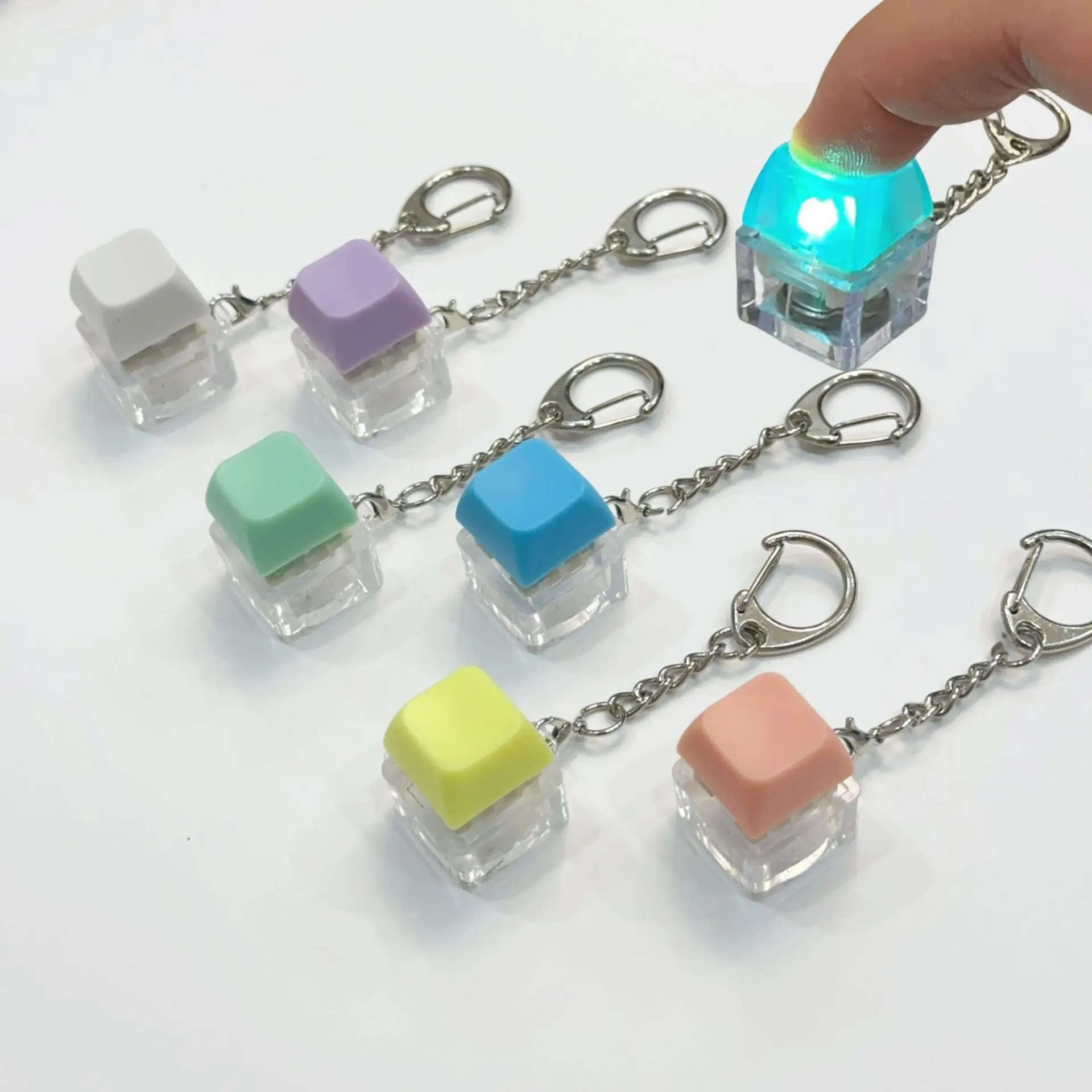 Personalized Creative Custom Logo Keyboard Clicker Button Relieve Stress Fidget Keycap Keychain supplier