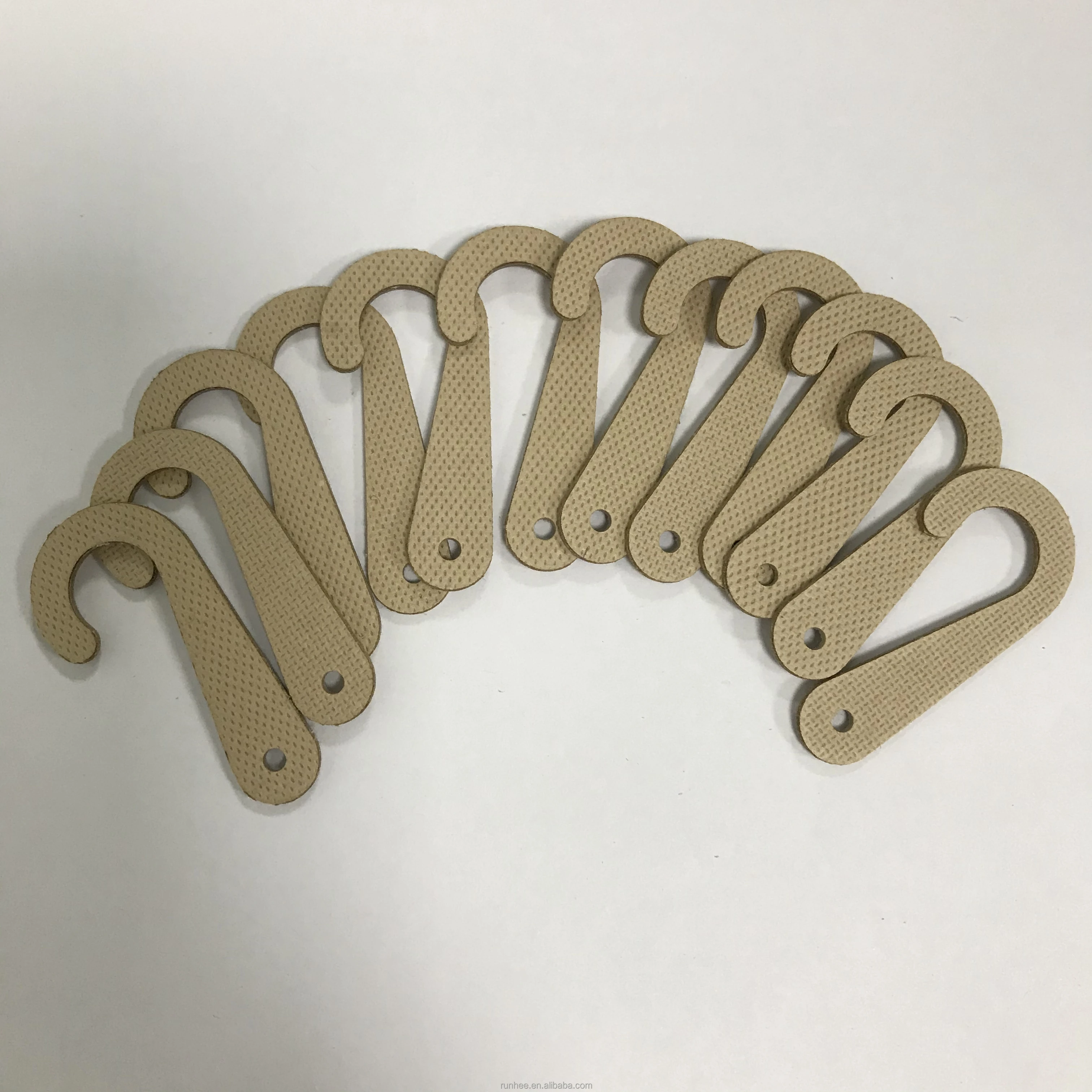 Custom Logo Cardboard Paper Hook 1.5mm 2.0mm Thickness For Dolls And Socks