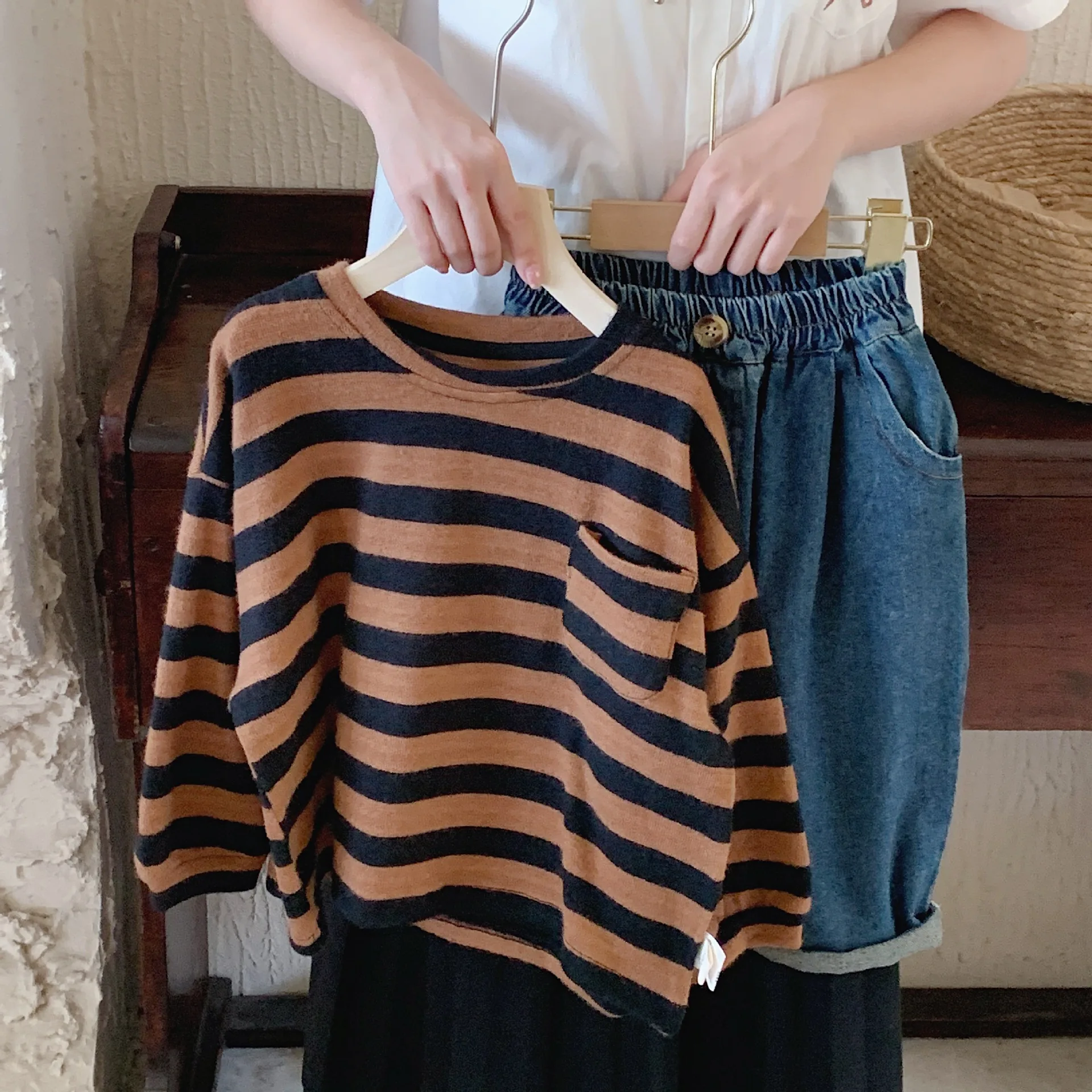 Kids cotton stripe T-shirt  Cotton Long Sleeve T-shirt girls spring autumn gray brown tees