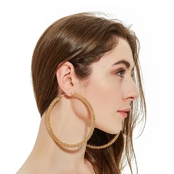 Golden big hoop earrings fashion European and American street shooting personality 100mm big hoop earrings