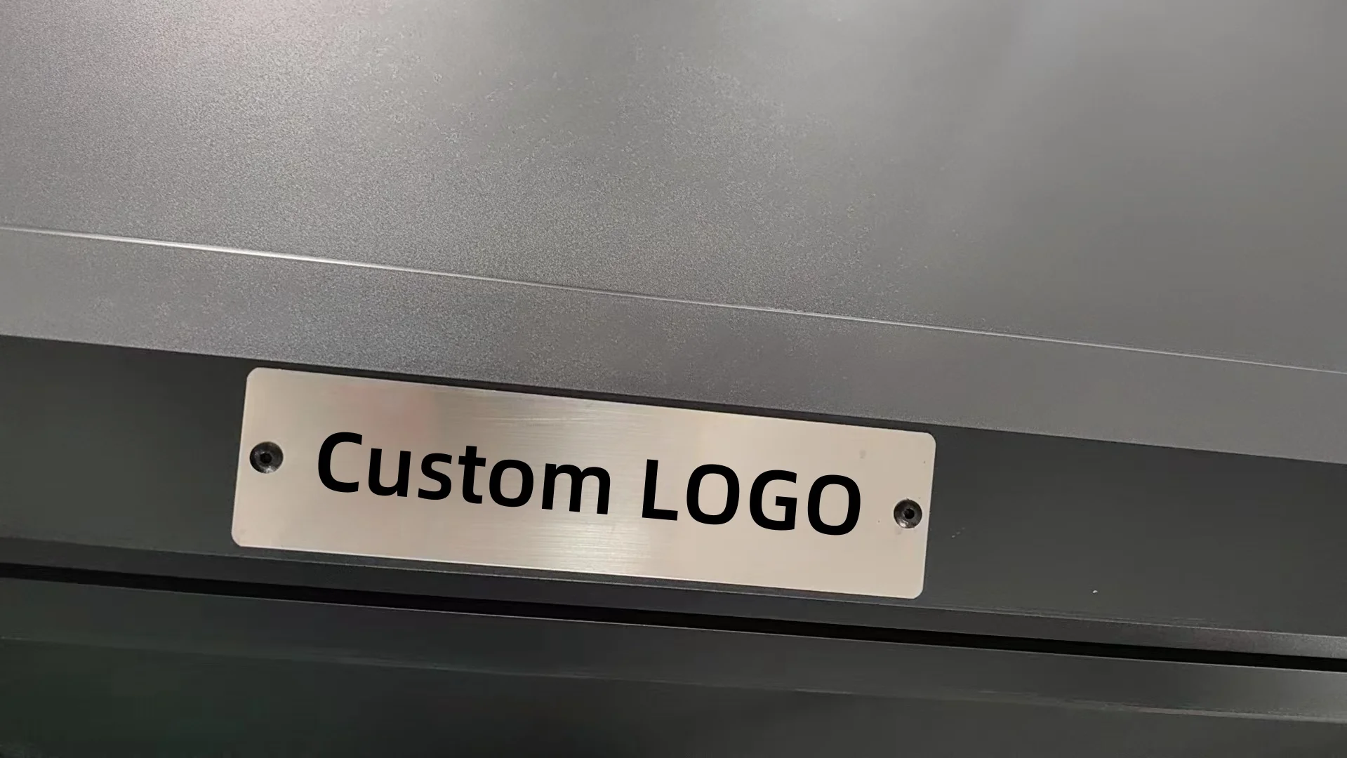 2.1M 320g Polyester Cotton 210*132cm Aluminum Hard Shell Roof Top Tent for Offroad Camping