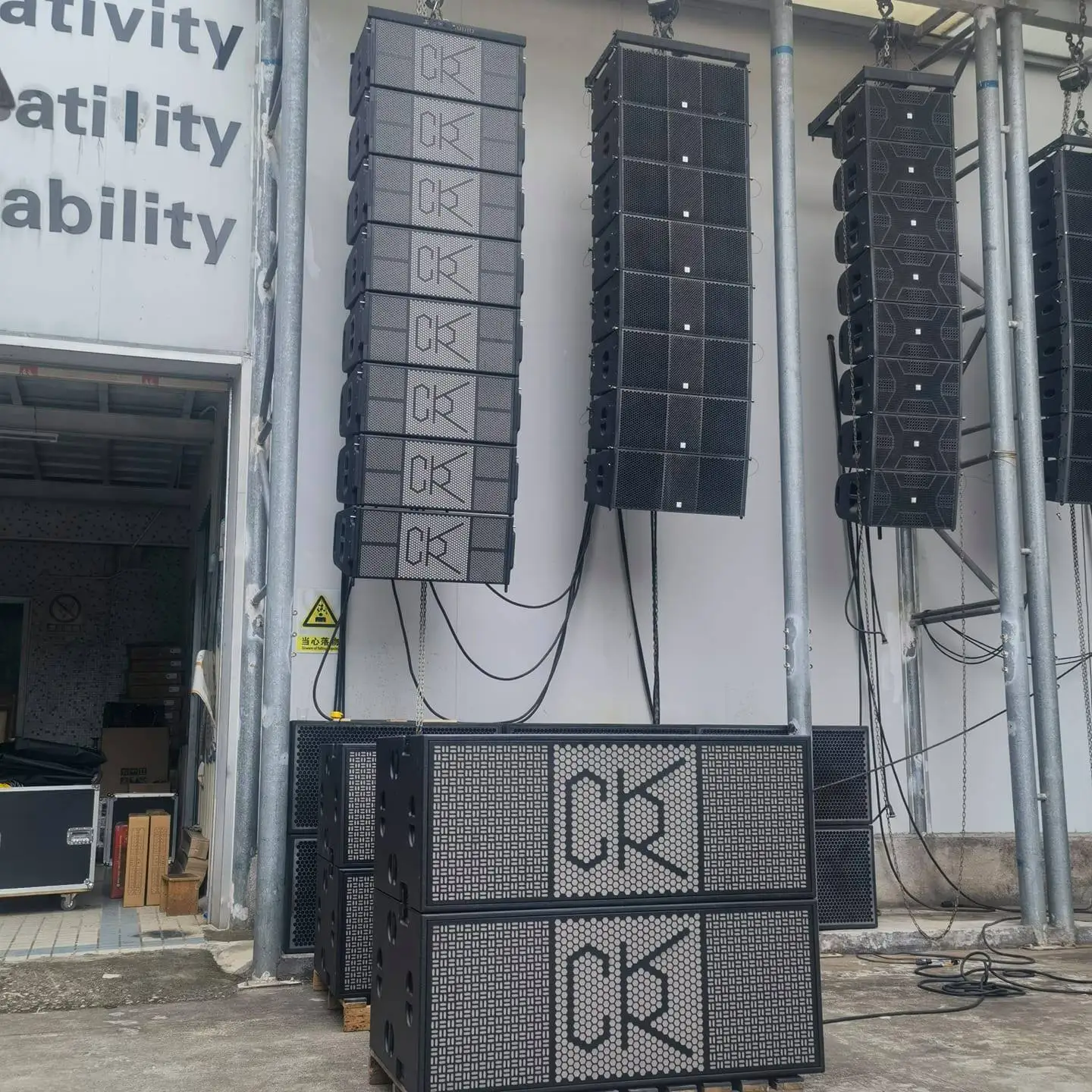 line array W-123+CV-318.jpg