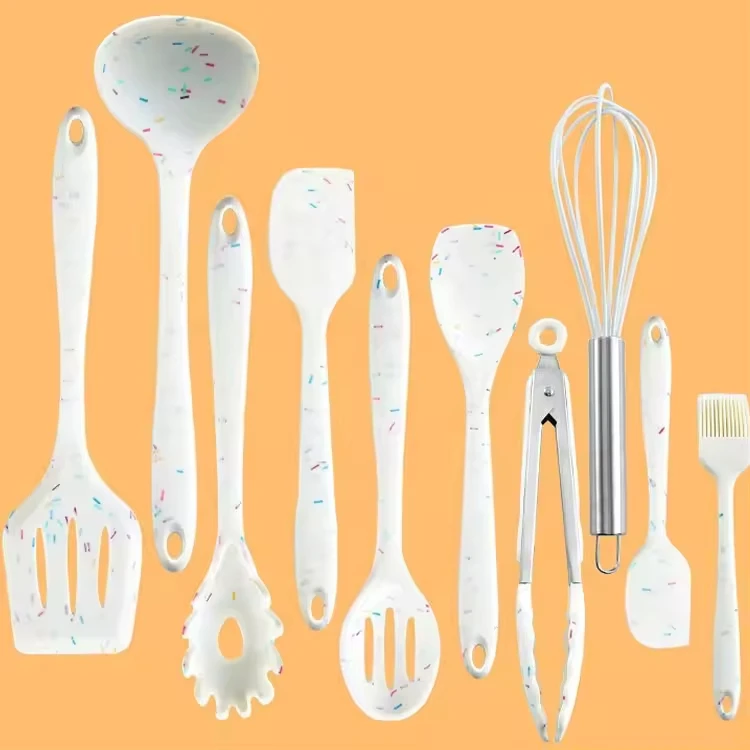 11-Piece Complete Non-Stick Silicone Kitchen Utensil Set Wooden Handle Kitchenware Kit Disposable Kitchen Tools Sell Well