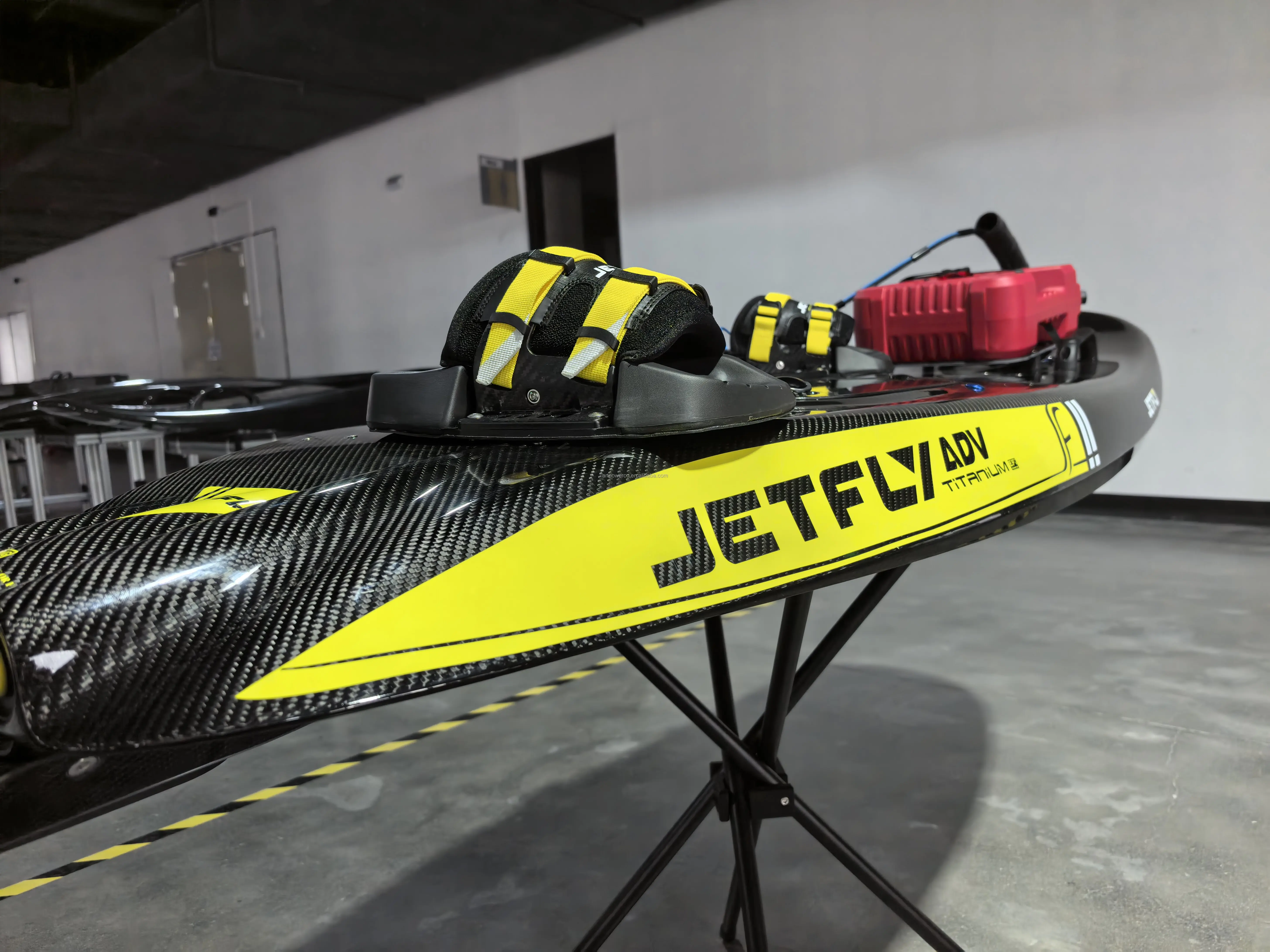 New Arrival JetFly 09ADV Petrol Gas Powered Water Sport Motorized Engine Surfboard Jet Surf with Built-in Generator manufacture