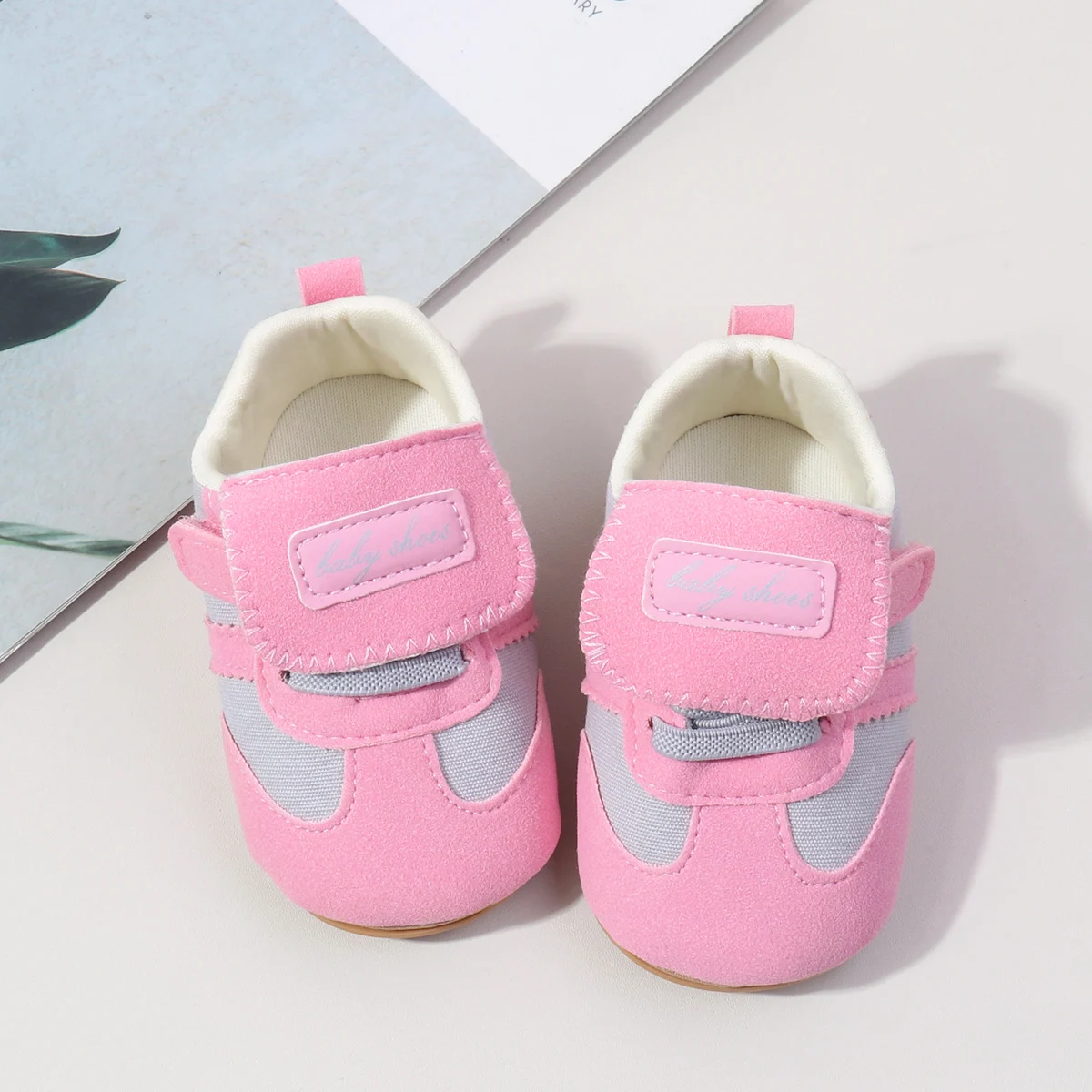 2025 Unisex Baby Toddler Sports Shoes Hot Selling Breathable Anti-Slippery Fashionable Trend for Boys Girls Spring Autumn Rubber details