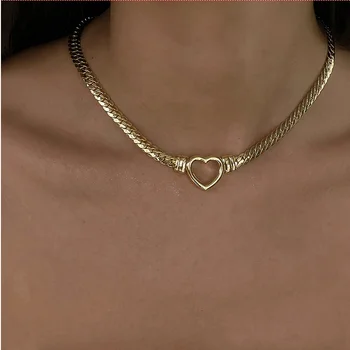 Fashion Snake Chain Heart Pendant Choker Stainless Steel Non Tarnish Jewelry 18 K Gold Heart Chain Necklace for Women