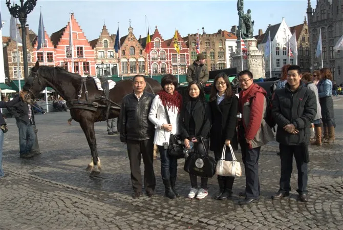 High-performance Optical Fiber Cable with 0.37 NA and 1500/1535 μm for High Power Laser Applications