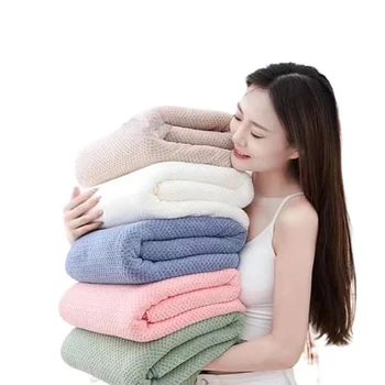 Hot sale eco-friendly microfiber bathing towel 70x140 cm bath towels wholesale 300 gsm towel bath