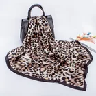 Silk Shawl Manufacture OEM OEKO-TEX 100 55x55 70x70 90x90 Cm Wholesale Patterned Silk Large Square Scarf Woman Shawl