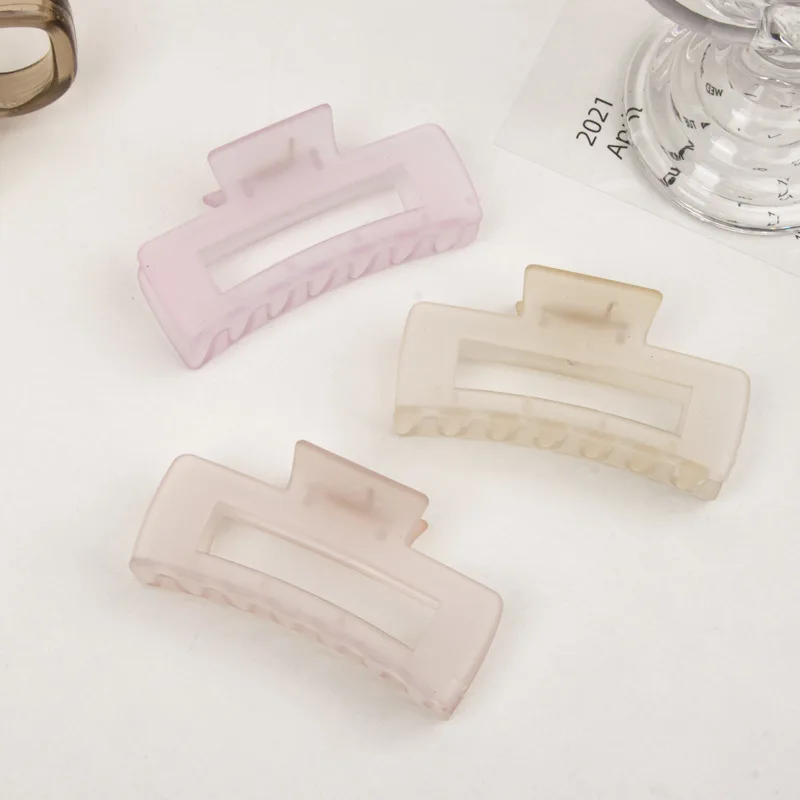 Fashion Acrylic Plastic Hair Claw Large Size Hair Non- slip Crab matte color  Claw Clip for Women Hair Accessories