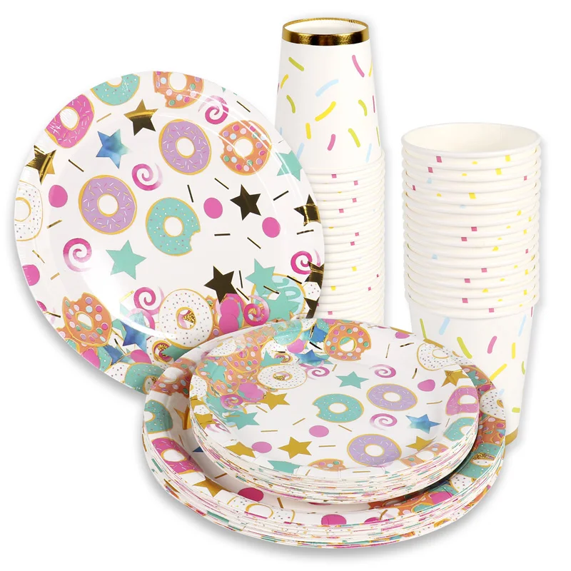 pailles et nappe Vaisselle pour 24 invités serviettes 121 pièces gobelets en papier Assiettes en papier Vaisselle jetable pour Halloween Tao Pipe 