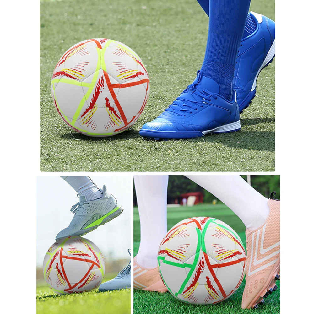 Hot Selling Customize Logo Football & Soccer Football Ball Size 5  PU PVC bright Soccer Ball