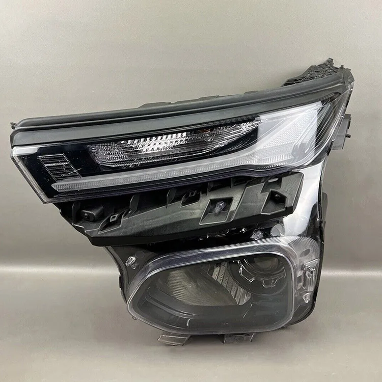 product stock selling auto lighting system halogen bulb lamp 42778367 oem 42790340 car headlamp for chevrolet trailblazer 2021 headlight-5