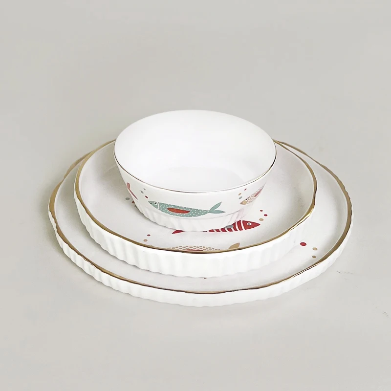 18 PCS Customized Animal Pattern Porcelain Dinnerware Set Ceramic Plates and Bowls for Salad and Soup Serving factory