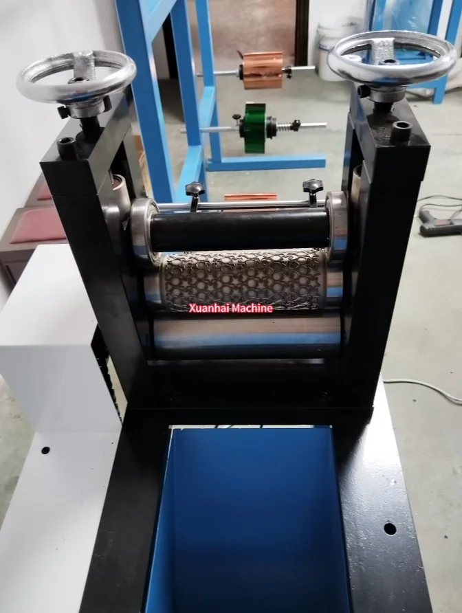 Custom Shape Confetti Die Cutting Machine – High-Speed Paper & Film Confetti Cutter With High Output Custom Shape Confetti Die Cutting Machine – High-Speed Paper & Film Confetti Cutter With High Output