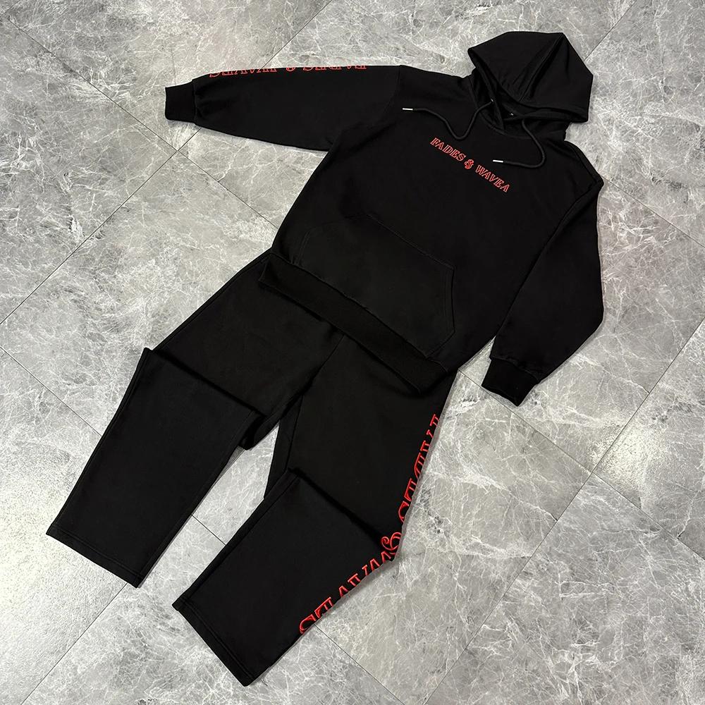 Custom Winter Printed High Street Casual Sports 100% Cotton Fleece 2 1 Hooded Sweatshirt Baggy Sweatpants Jogging Suit Pullover manufacture
