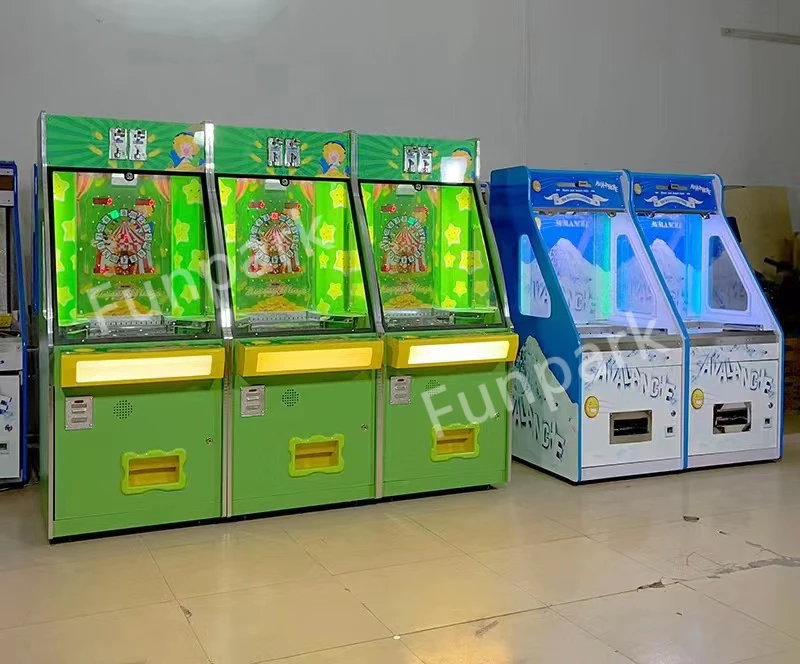Mini Arcade Coin Pusher Kit Deluxe Pushin' Prizes Coin Pusher Quarter Machine Coin Pusher Machine With Bill Changer supplier