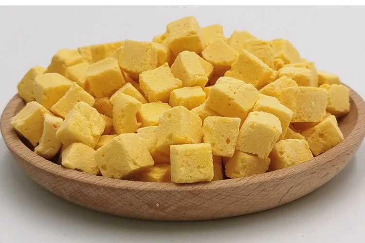 product cat snacks freeze dried cheese freeze dried raw cut egg yolk cheese pet snacks wholesale cat and dog snacks-2