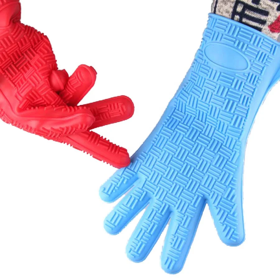 Silicone Smoker Oven Gloves, Extreme Heat Resistant BBQ Gloves Handle Hot Food Right on Your Grill Fryer