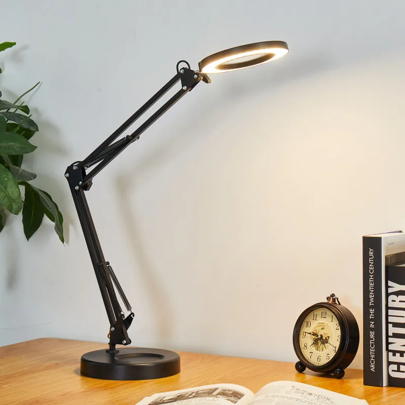 desk lamp (2).jpg