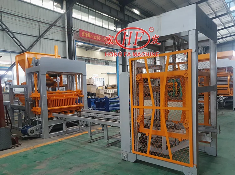 QT 6-12 uganda price of concrete block making machine salt blocke machine, cement hollow block moulding machine for sale