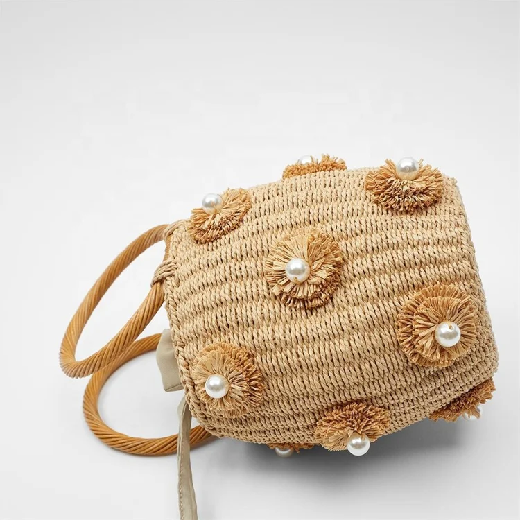 Fashion Flower Pearls Rattan Buckets Bag for Women Luxury Design Woven Handbags Summer Beach Straw Large Tote