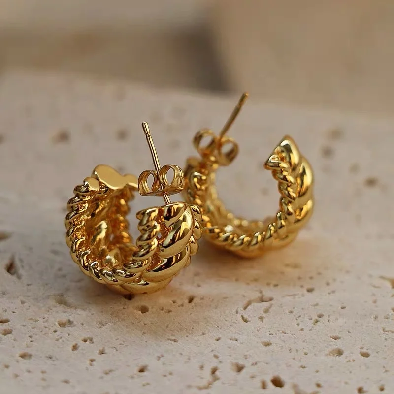 Female Costume Jewelry 14k Gold Chunky 