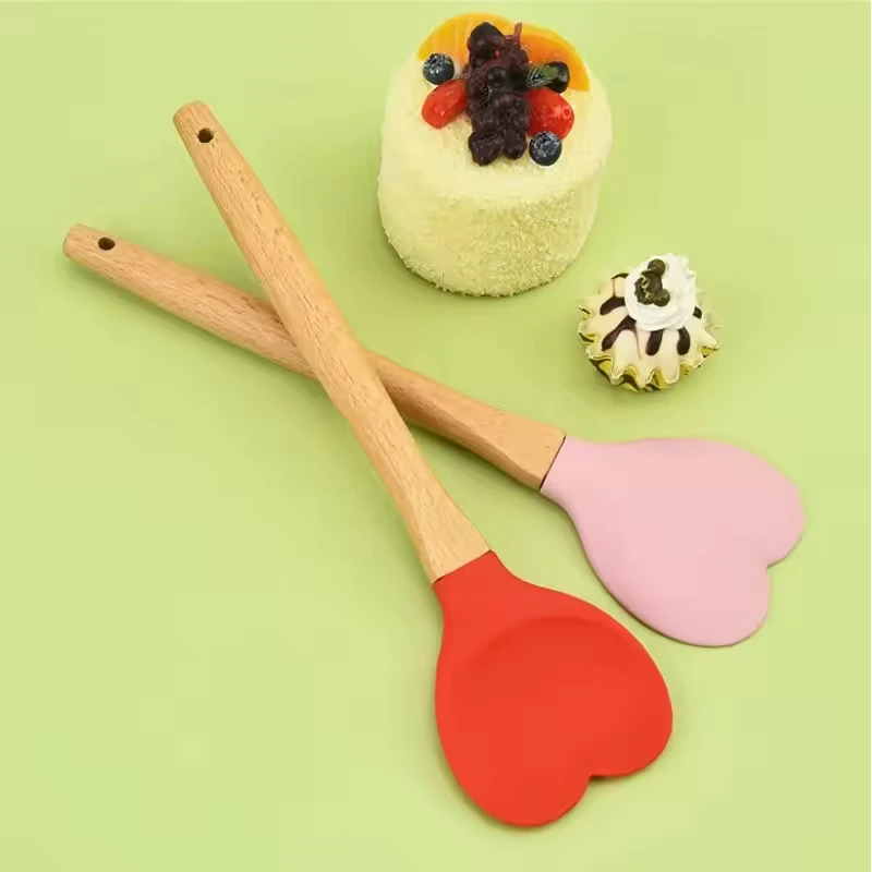 New Products Home and Kitchen Accessories Heat Resistant Food Grade Silicone Kitchen Utensils Heart Shape Cheap Cooking Spatula