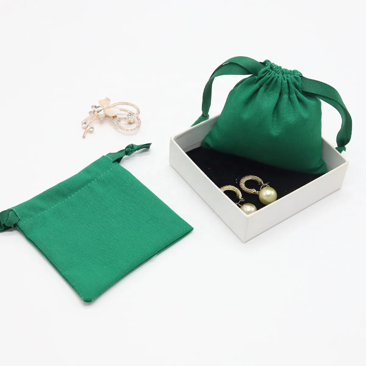 Custom Black Logo Small Cotton Cosmetic Jewelry Drawstring Bag Mini Calico Muslin Essential Oil Gift Bag