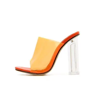 New pvc slippers high heels luxury slide jelly herringbone slippers square heel low slide women's Senior Designer Sandals