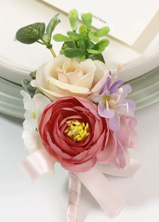 Wedding Etiquette Bride Bridesmaids Corsages Corsages Hand Flowers