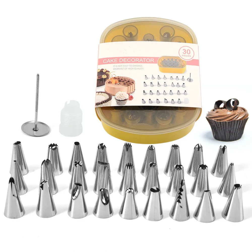 Wholesale Cake Decoration Baking Tools 30 Pieces Set With Reusable Piping Bags Russian Piping Mouth Piping Nozzles