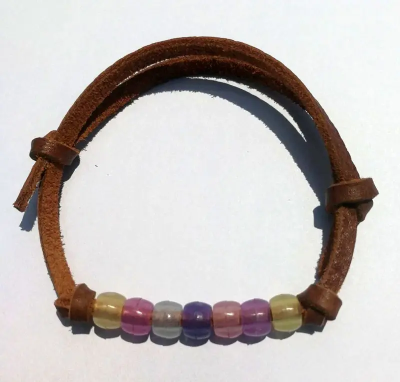 uv bead bracelet