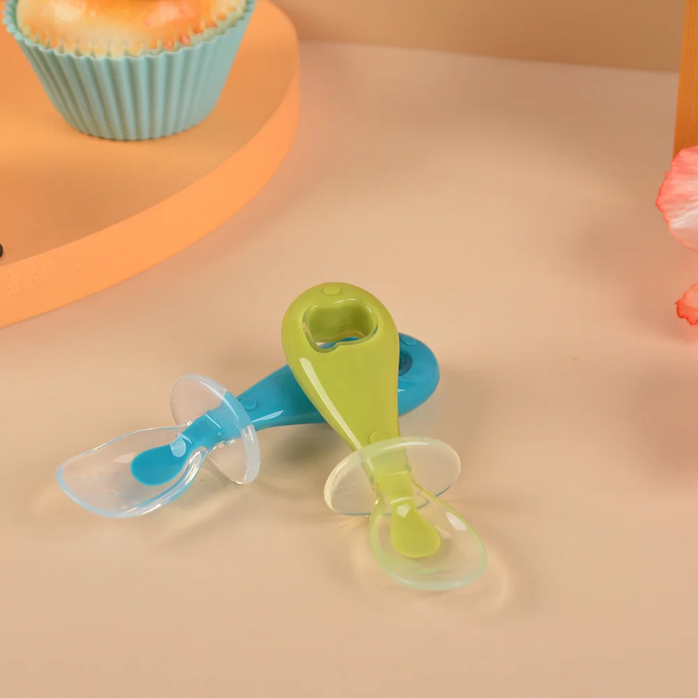 2023 Hot Sale New Baby Spoon BPA Free Silicone Baby Spoon OEM Baby Training Spoon