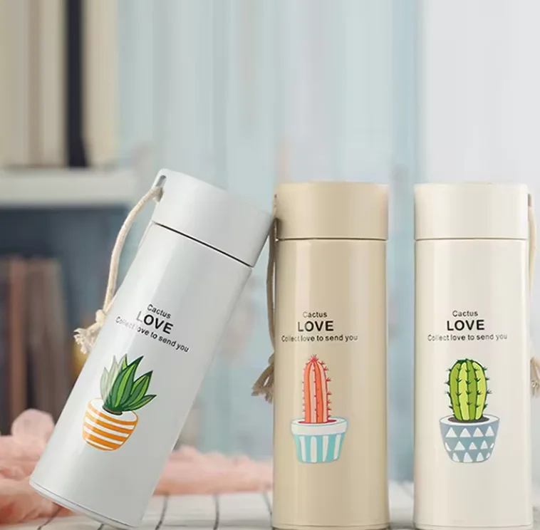 Reusable Insulated Water Bottle Travel Mug Vacuum Insulated Double Layer Water Food Grade Glass Bottle