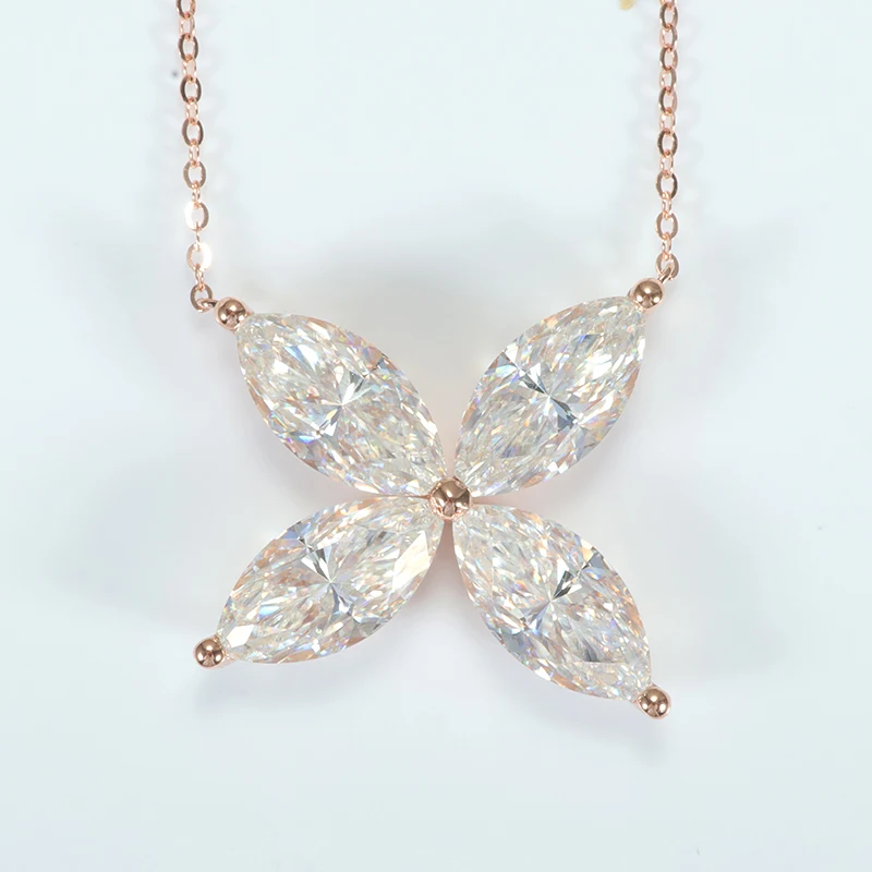 Petals Shape Pendant Necklace In 9k 