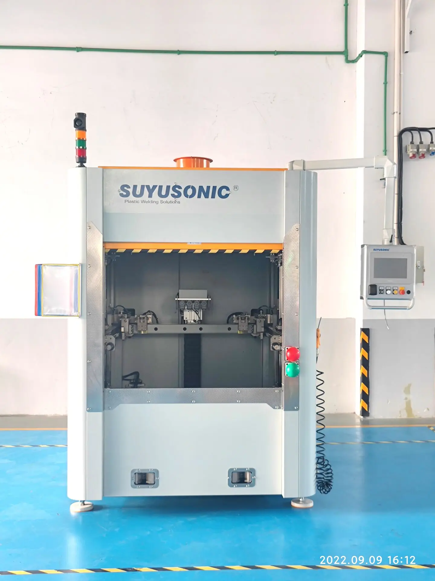 Automatic Forward Technology Hot Plate Welding Machine 50-60Hz 1300*1000*2500 for Car Armrest Cover